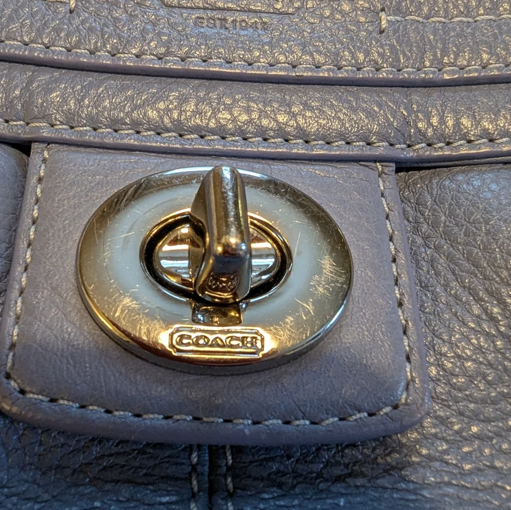 Coach Penelope F19045 hobo bag in cornflower blue pebble leather - Picture 2 of 14
